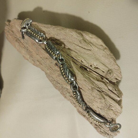 Vintage Chico's Chain-Link Bracelet Heart Charm And Toggle Clasp - Picture 7 of 8